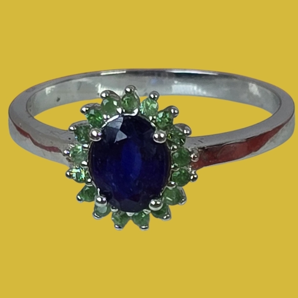 925 Sterling Sillver Ring 7 with Natural Blue Sapphire 5x7mm & Tsavorite Garnet